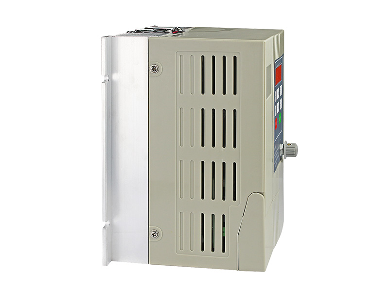 4000H三相水泵變頻器，380V恒壓供水變頻器，變頻恒壓供水，變頻器廠家